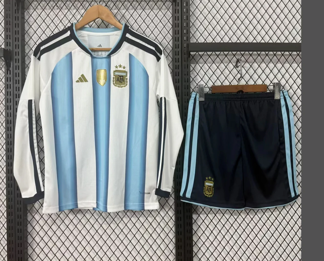 Argentina 2026 kids LS